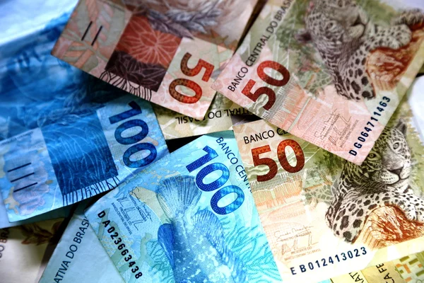 Geld aus Brasilien — Stockfoto