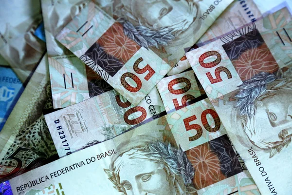 Деньги из Бразилии — стоковое фото