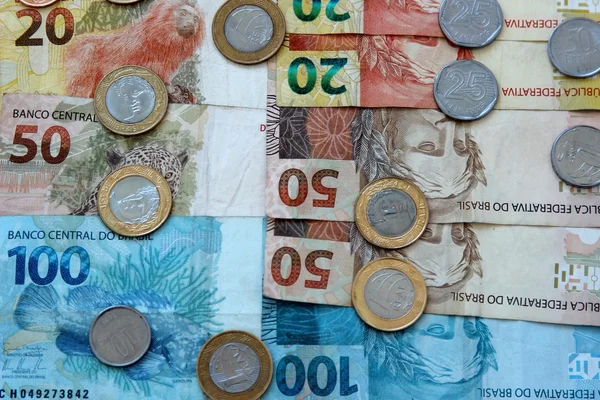 Brazil coins and cash notes — Stock Photo, Image