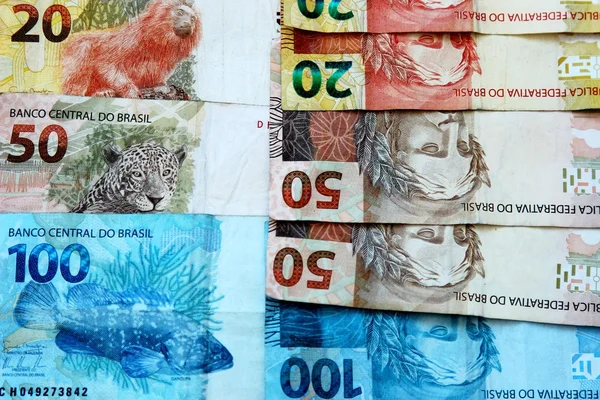 Banknoty w Brazylii — Zdjęcie stockowe