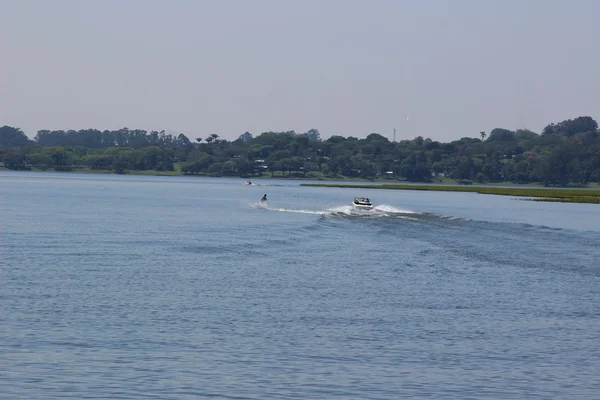 Extreme sporten in het water — Stockfoto