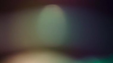 Çevredeki gökkuşağı örtüsü. Moda ışık başkalaşımları.