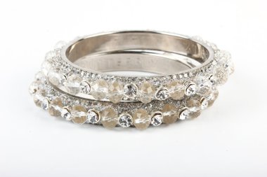 Güzel ve çok çekici bilezikler. Hint bilezik