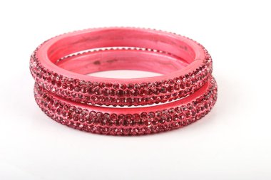 Güzel ve çok çekici bilezikler. Hint bilezik