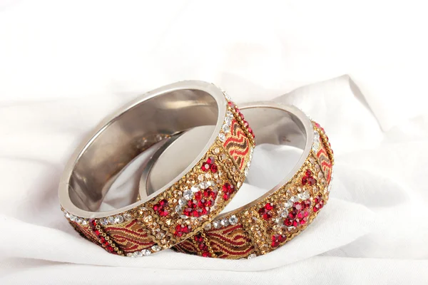 Beaux et très attrayant Bangles. Bracelet indien — Photo