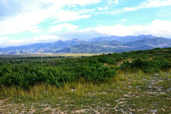 Het Kroatische landschap - Velebit gebergte-Kroatië — Stockfoto