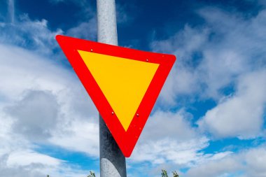 İzlanda 'da yol işaretleri ver.