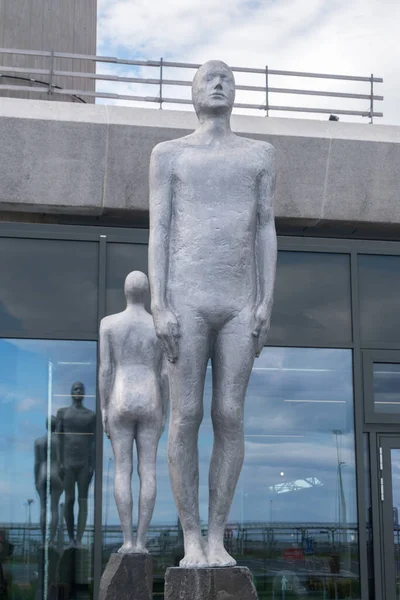 アイスランドケフラヴィク2020年6月21日 スタインン ソーリンスドッティルによる方向性 アッティル 彫刻の詳細 — ストック写真