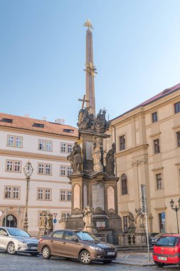 Prag, Çek Cumhuriyeti - 10 Temmuz 2020: Mala Strana 'daki Kutsal Üçlü Sütun.