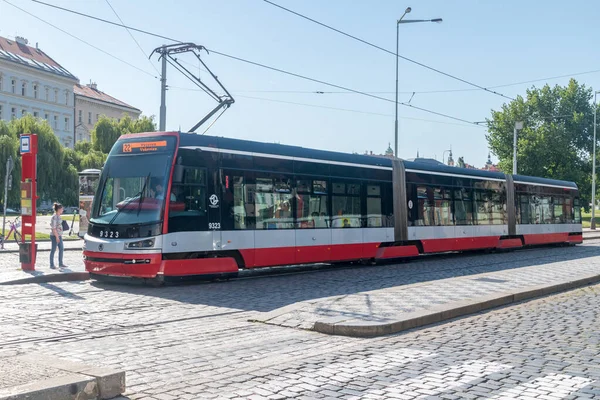 Praha Července 2020 Městská Tramvaj Škoda Veřejná Doprava Hlavního Města — Stock fotografie