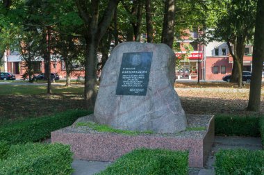 Slupsk, Polonya - 22 Eylül 2020: Kresowiak anısına taş.