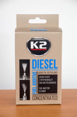 Pruszcz Gdanski, Polonya - 21 Mart 2021: K2 yakıt enjektörü için temiz yakıt katkı maddesi.