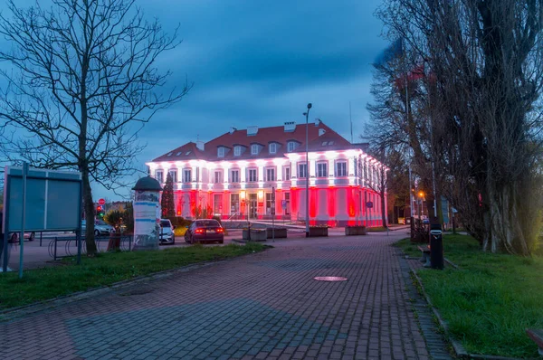 Iluminação Branca Vermelha Dia Maio Dia Constituição Prefeitura Pruszcz Gdanski — Fotografia de Stock
