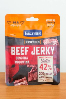 Pruszcz Gdanski, Polonya - 7 Mayıs 2021: Tarczynski sığır eti kurutma.