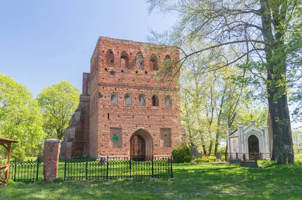 Ruïnes Van Oude Gotische Kerk Uit 14E Eeuw Steblewo Polen — Stockfoto