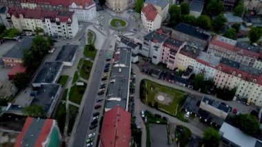 Zgorzelec, Polonya - 2 Haziran 2021: Zgorzelec şehir merkezinin havadan görünüşü.
