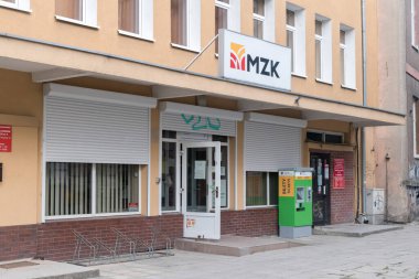 Gorzow Wielkopolski, Polonya - 1 Haziran 2021: Gorzow Wielkopolski 'deki belediye toplu taşımacılık dairesi.