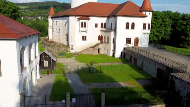 Voe Para Cima Castelo Budatin Perto Cidade Zilina Eslováquia — Vídeo de Stock