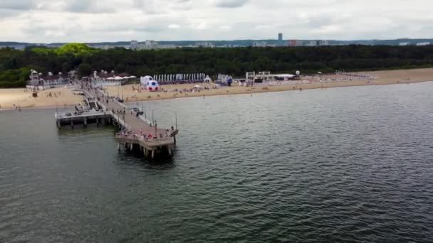 Gdansk Polen Juni 2021 Flygfoto Över Gdansk Brzezno Träbrygga Polen — Stockvideo