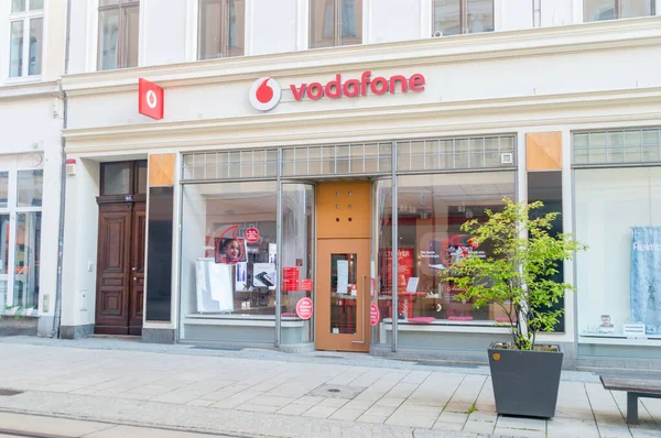Gorlitz Germany June 2021 Vodafone Mobile Phone Shop Vodafone Group — Stock Photo, Image