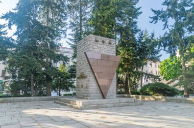 Gorlitz, Almanya - 2 Haziran 2021: Gorlitzer Wilhelmsplatz 'daki faşizm kurbanlarının anıtı.