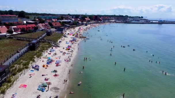 Hel Polônia Julho 2021 Praia Lotada Baía Gdansk Península Hel — Vídeo de Stock