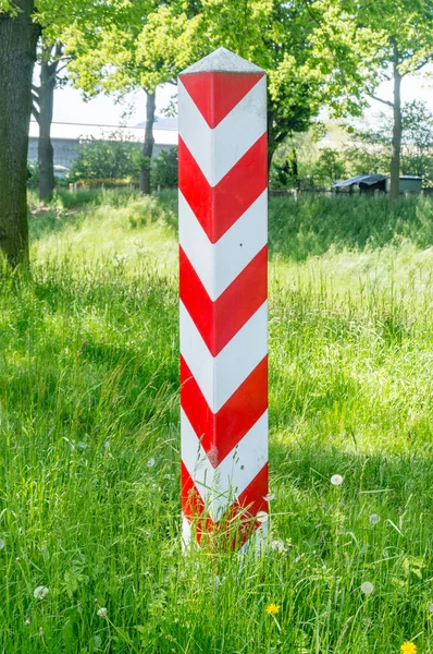 Posto Fronteiriço Polaco Branco Vermelho Fronteira Com Alemanha — Fotografia de Stock