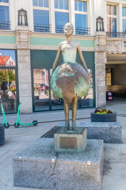 Wroclaw, Polonya - 3 Haziran 2021: Kristal Gezegen (Lehçe: Krysztalowa Planeta).