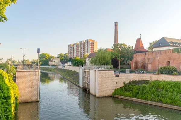 Opole Polonia Junio 2021 Watergate Oder River Capital Del Voivodato —  Fotos de Stock