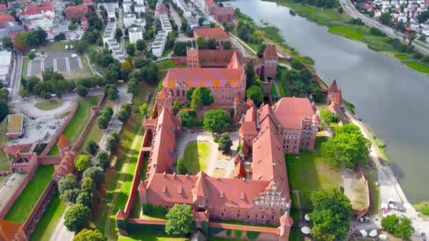 Fly Malbork Castle River Nogat Poland Malbork Castle Largest Castle — Stock Video