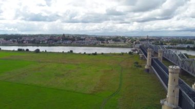 Çzew 'deki hava panoramik görüntüsü. Vistula Nehri 'nden görüntü.