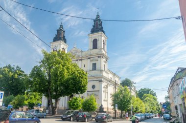 Garwolin, Polonya - 15 Haziran 2021: Garwolin 'deki Üniversite Başkalaşım Kilisesi.