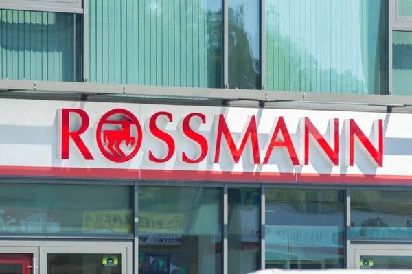Rumia Polonia Junio 2021 Logo Tienda Rossmann — Foto de Stock