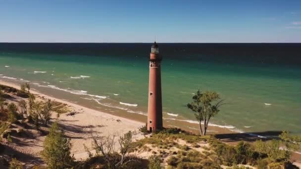 Beautiful Aerial View Flying Little Sable Lighthouse Shoreline Lake Michigan — Stock Video