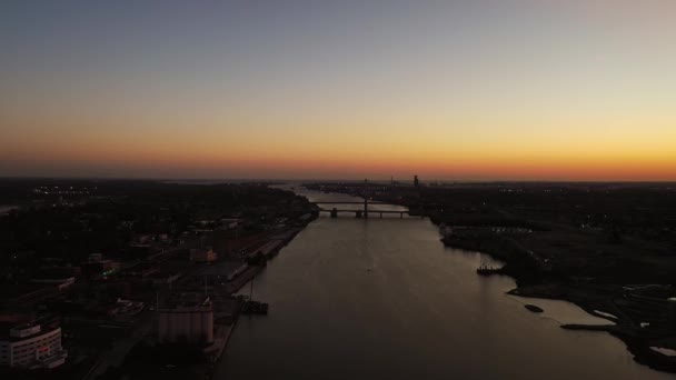 Aereo Che Vola Sopra Fiume Maumee Toledo Ohio Con Ponti — Video Stock