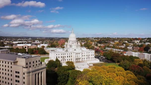 Luchtfoto Van Het Historische Rhode Island State House Met Zijn — Stockvideo