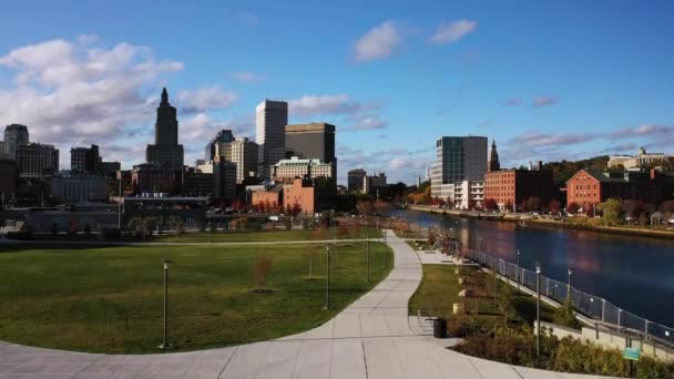 Providence Ottobre 2020 Parchi Sul Lungofiume Gli Edifici Imprese Del — Video Stock