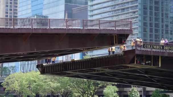 Chicago August 5Th 2021 North Side Columbus Bridge Lowers Annual — Stock Video