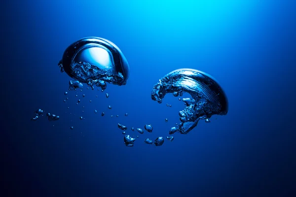Vzduchové bubliny pod vodou — Stock fotografie