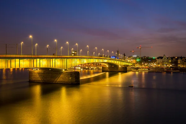 Deutzer bridge at cologne city at sunset — Stockfoto