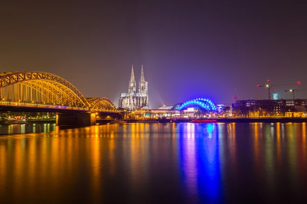 Cologne city panorama at night — стокове фото