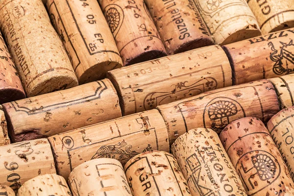 Old wine corks background — Stock Photo, Image