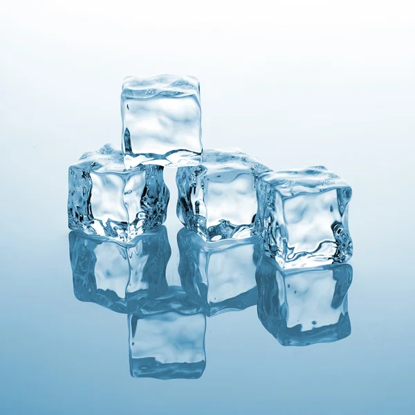 Crystal clear cube of ice — Stock Photo, Image