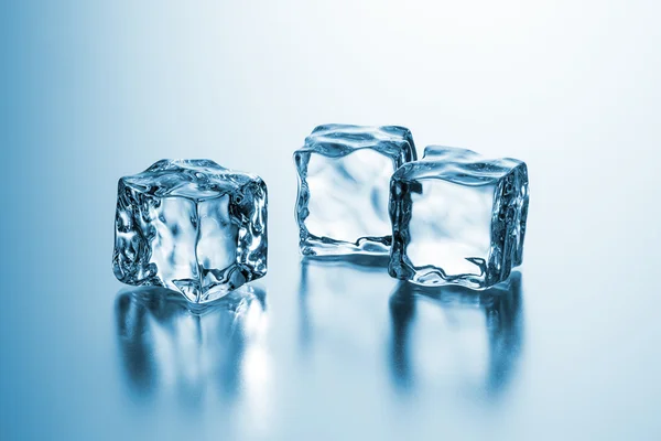 Ice cubes — Stock Photo, Image