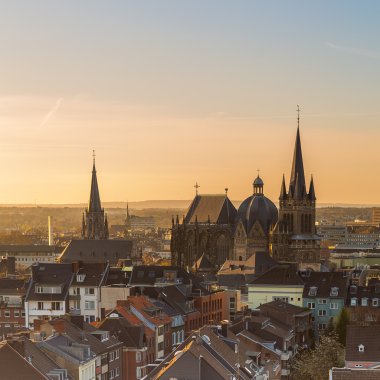 Aachen cathedral civarındaki günbatımı