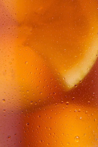 Cola fría con hielo de limón y gotas de rocío —  Fotos de Stock