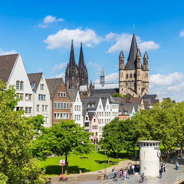 Vieille ville de Cologne avec cathédrale de Cologne — Photo