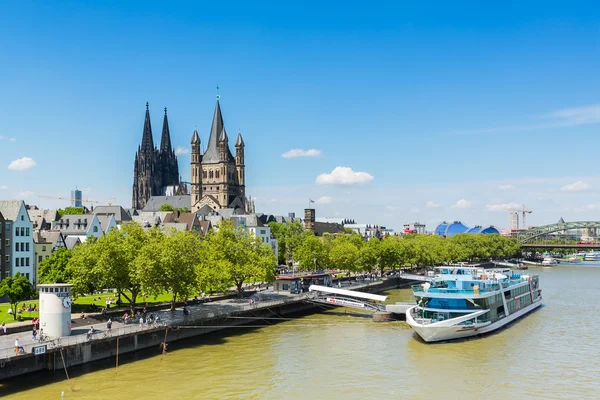 Cologne city with Cologne cathedral — Stock Photo, Image