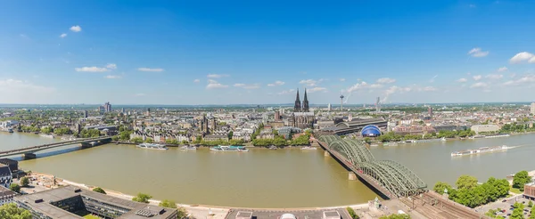 Kölner Skyline-Panorama — Stockfoto
