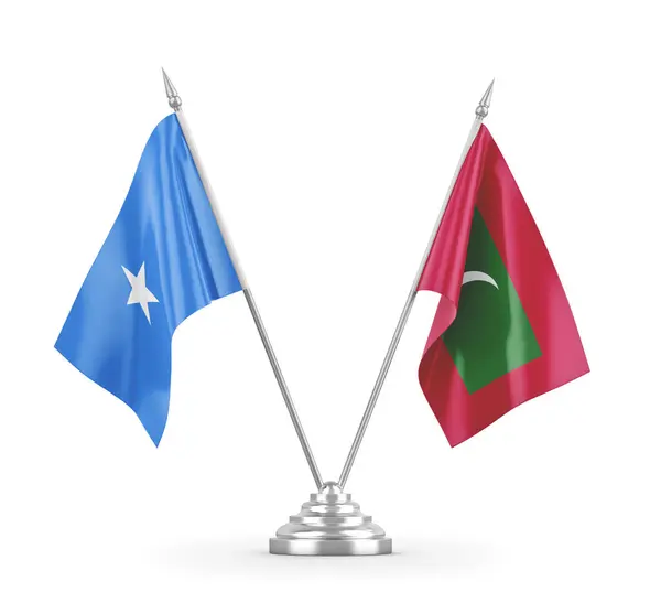 Banderas de mesa Maldivas y Somalia aisladas en renderizado 3D blanco — Foto de Stock